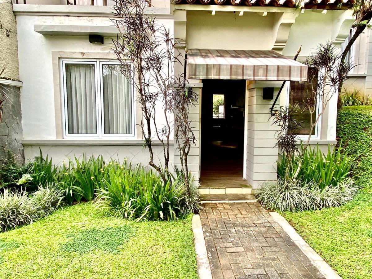 Pesona Alam Resort&spa Resor 4*
