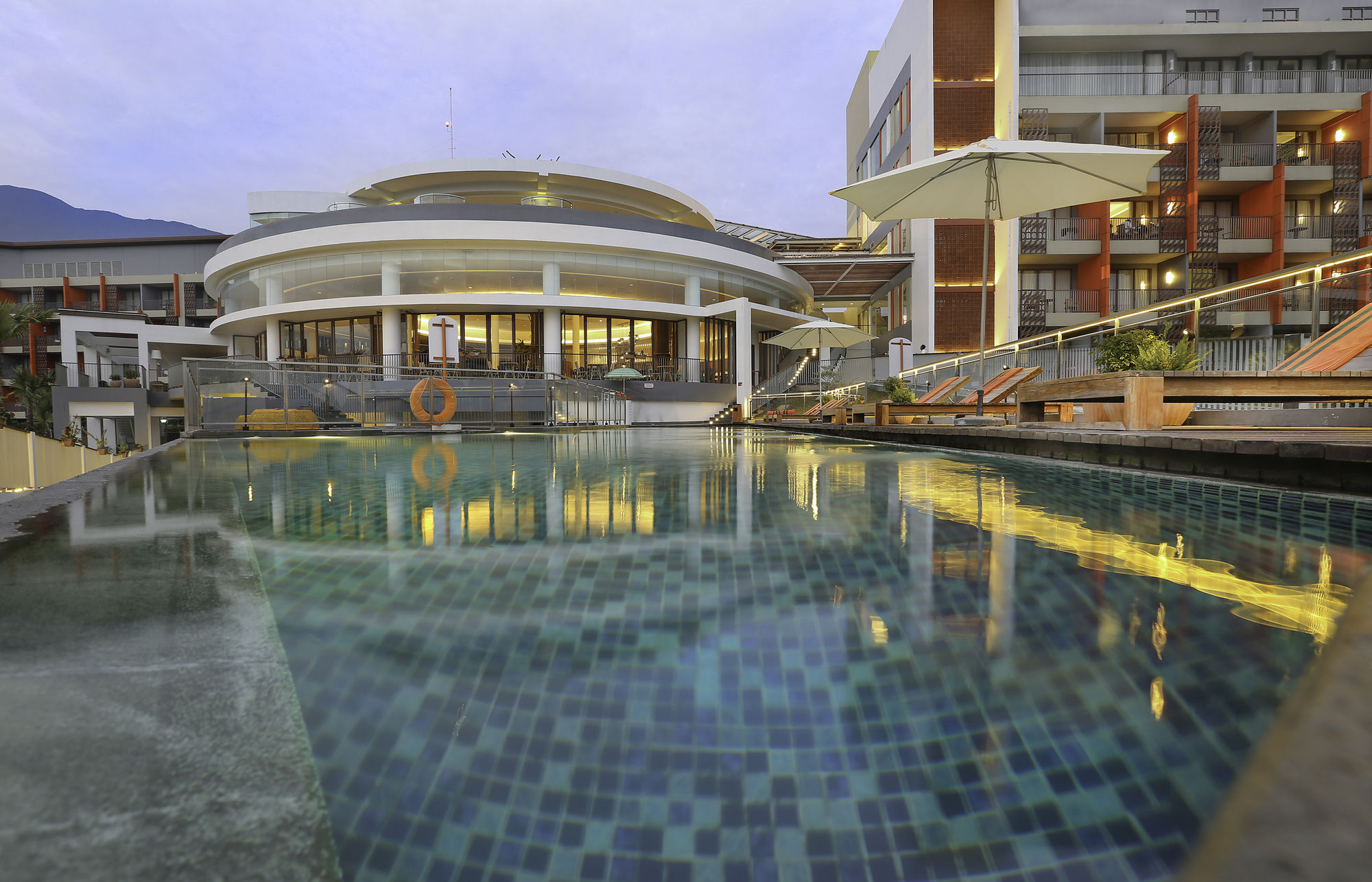 Pesona Alam Resort&spa Resor 4*